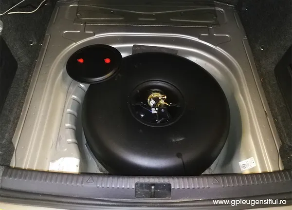 SKODA OCTAVIA 1.2TSI - imagine 24b7d80799bdc7e27061c02286bd989c