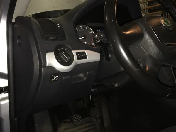 SKODA OCTAVIA 1.8TSI - imagine 2cd5a4ea13b452035b7acdf3ccd1a5ee