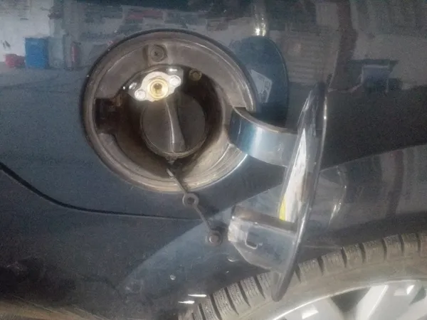 FORD MONDEO 1.8 - imagine 4d020d21ab8b16864cf97b5f88f39919