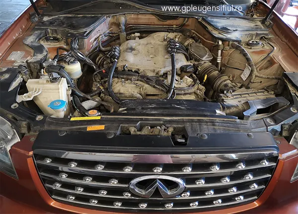 INFINITI FX35 3.5 V6 - imagine 5bc0c64afecc6650e1a16132a45bf088