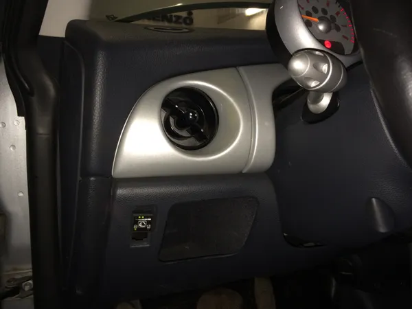 MINI COOPER 1.6 - imagine 648220a41964905a95402c13ac1b3d39