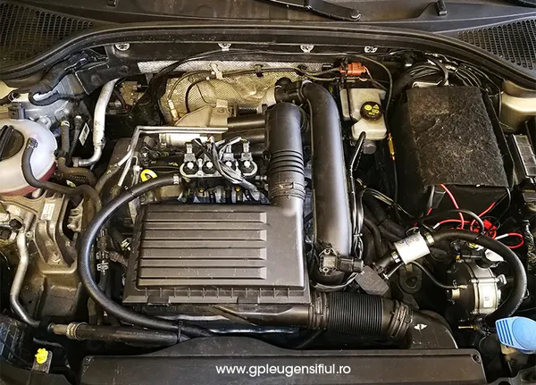 SKODA OCTAVIA 1.2TSI - imagine 738777c85736ad096d866bb4fe80817a