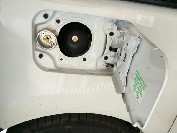 DACIA DOKKER VAN 1.6 - imagine 88bfd386b6d50658898cd57d19b1554f