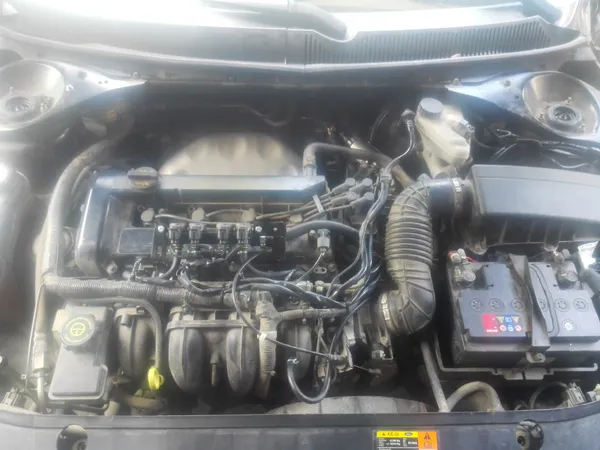 FORD MONDEO 1.8 - imagine 9eafa50ea4b3d278ba1971838a09cc94